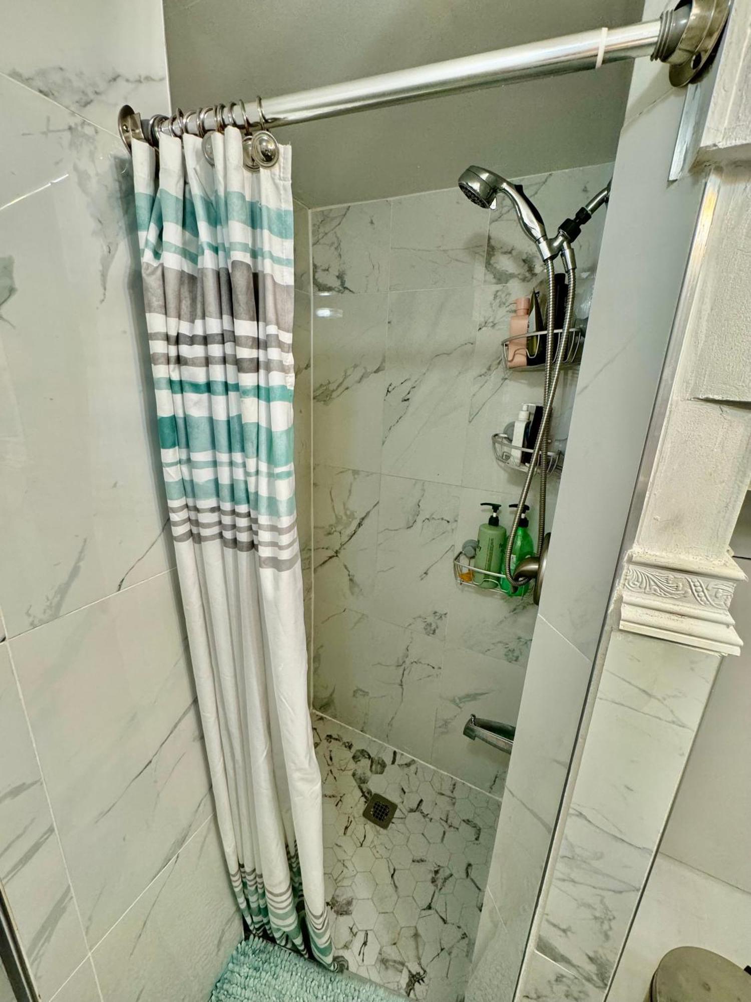 Cozy Private Room With Shared Bathroom On The 1St Floor - Conveniently Located Near Seatac Airport And Downtown Seattle Dış mekan fotoğraf