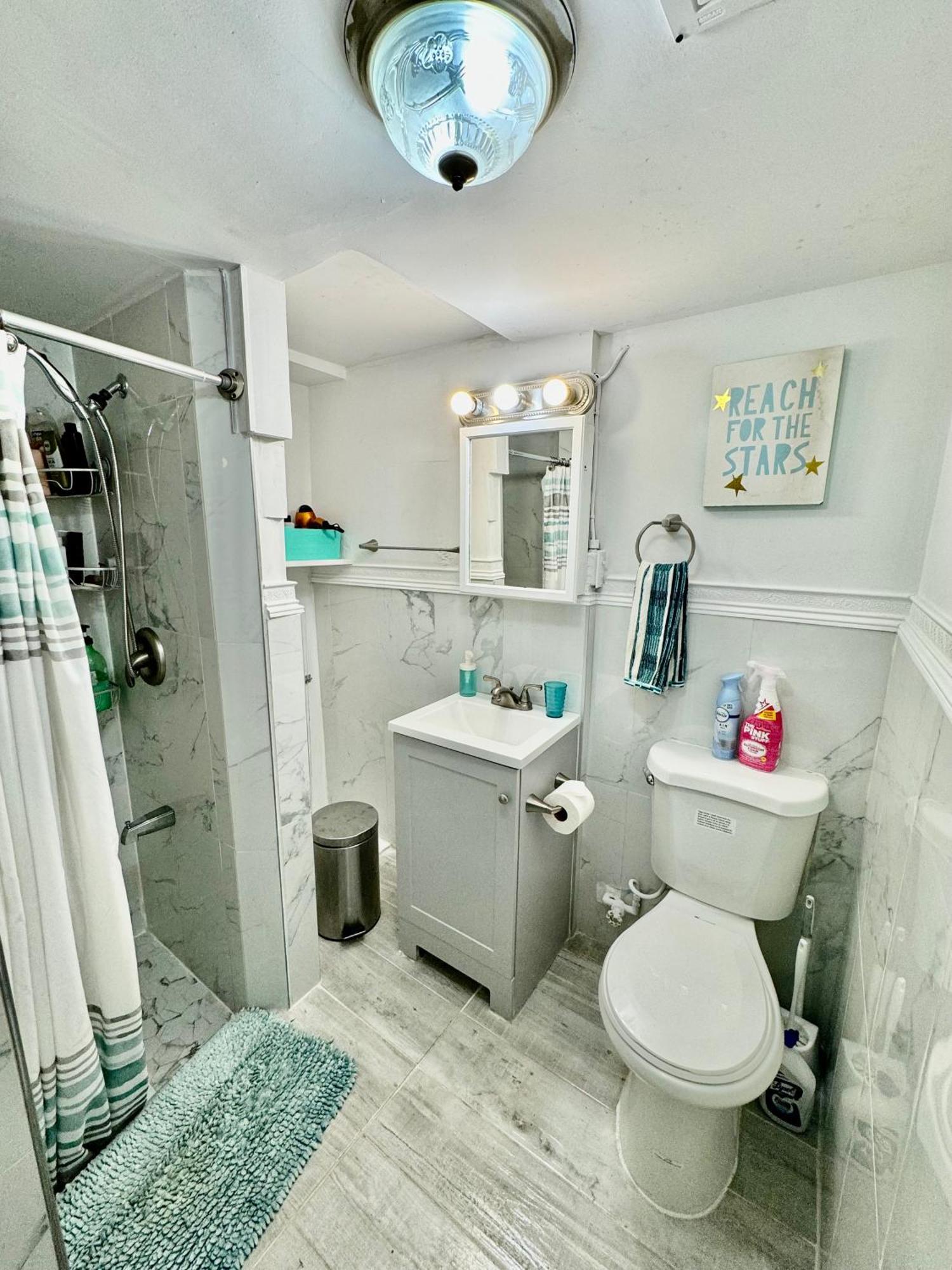 Cozy Private Room With Shared Bathroom On The 1St Floor - Conveniently Located Near Seatac Airport And Downtown Seattle Dış mekan fotoğraf